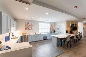 Apartments-in-Limerick-PA-Clubhouse-with-Community-Kitchen